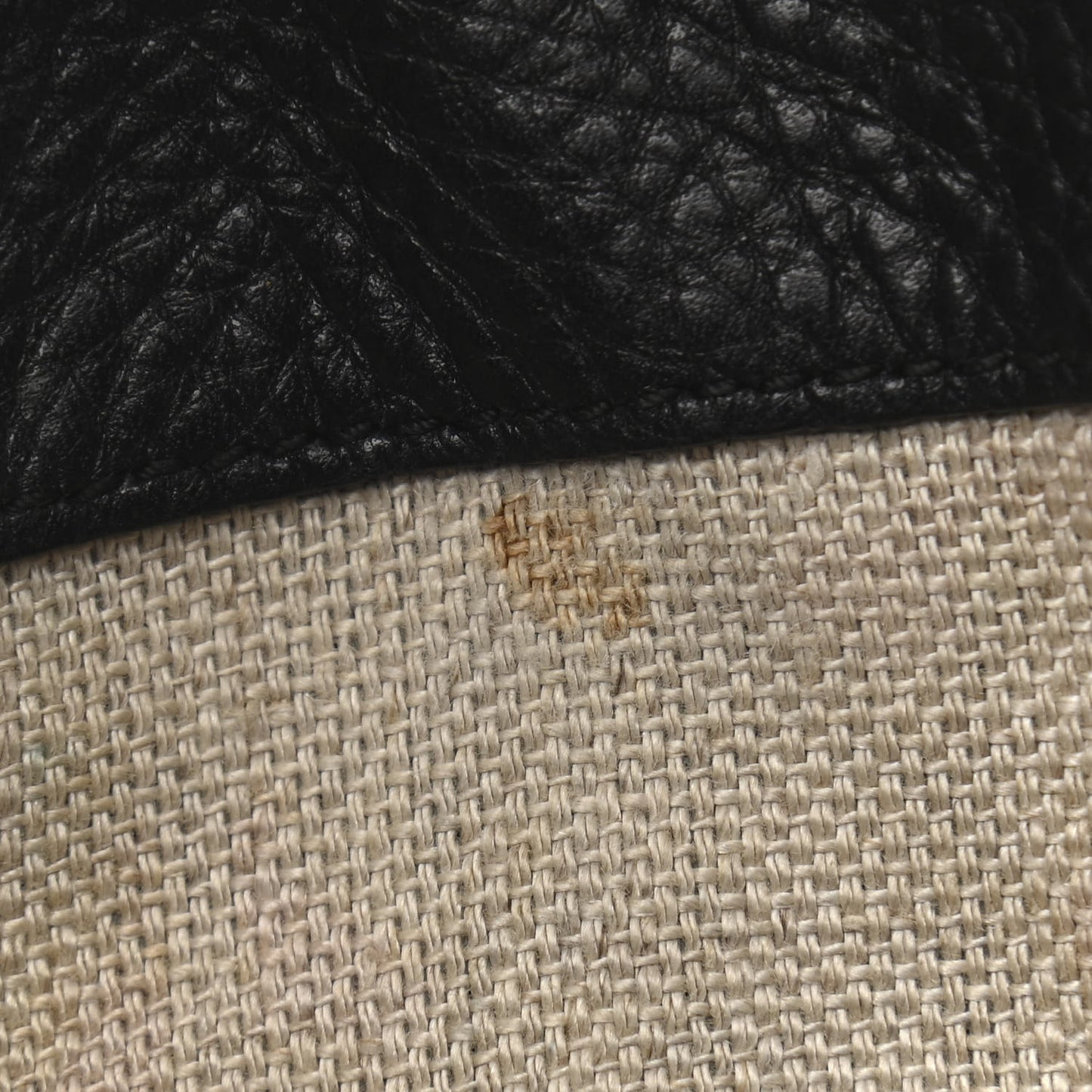 Calfskin Medium Icon Bit Tote Black