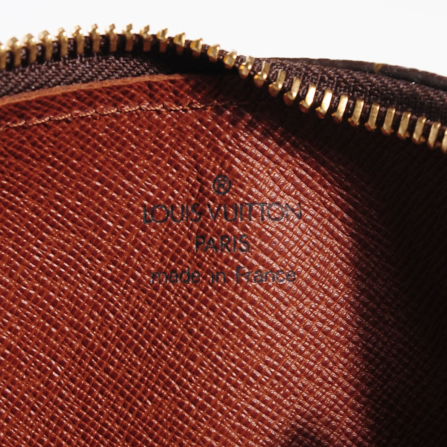 Monogram Papillon 19