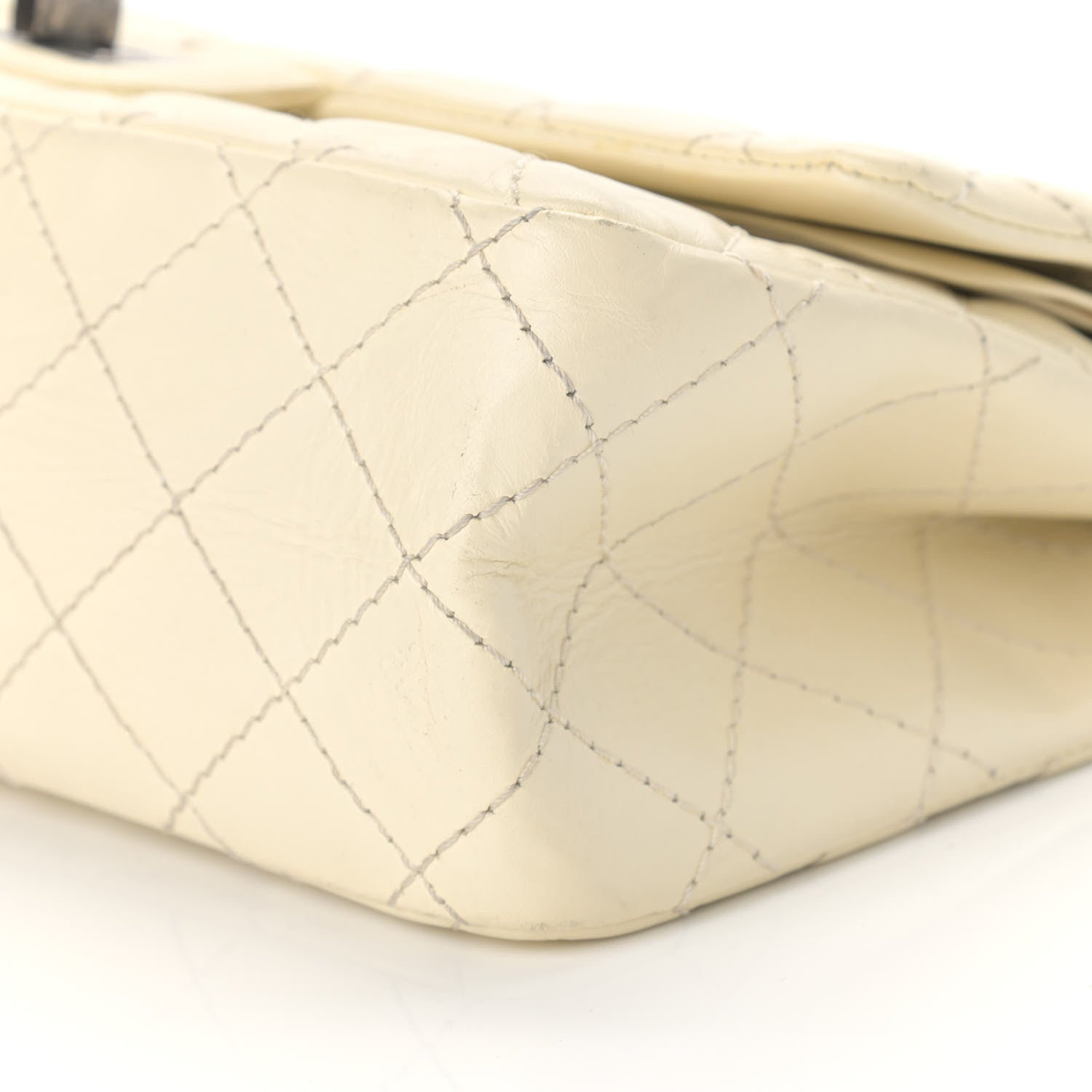 Chanel Aged Calfskin Quilted 2.55 Reissue 225 Flap White 9 of 13