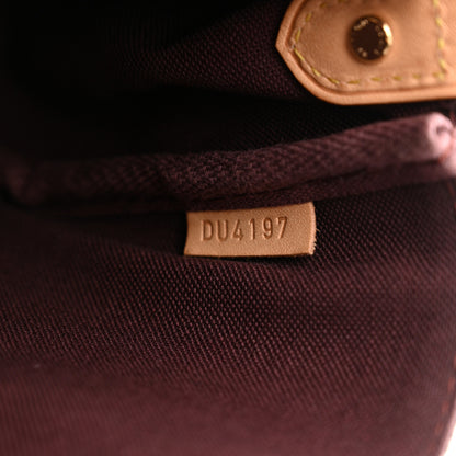 Louis Vuitton Monogram Favorite PM 6 of 11