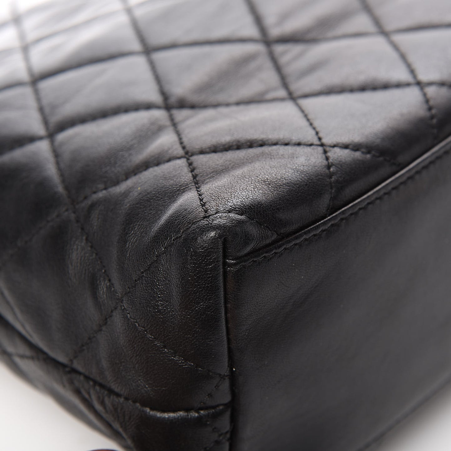 Lambskin Quilted Shoulder Bag Black