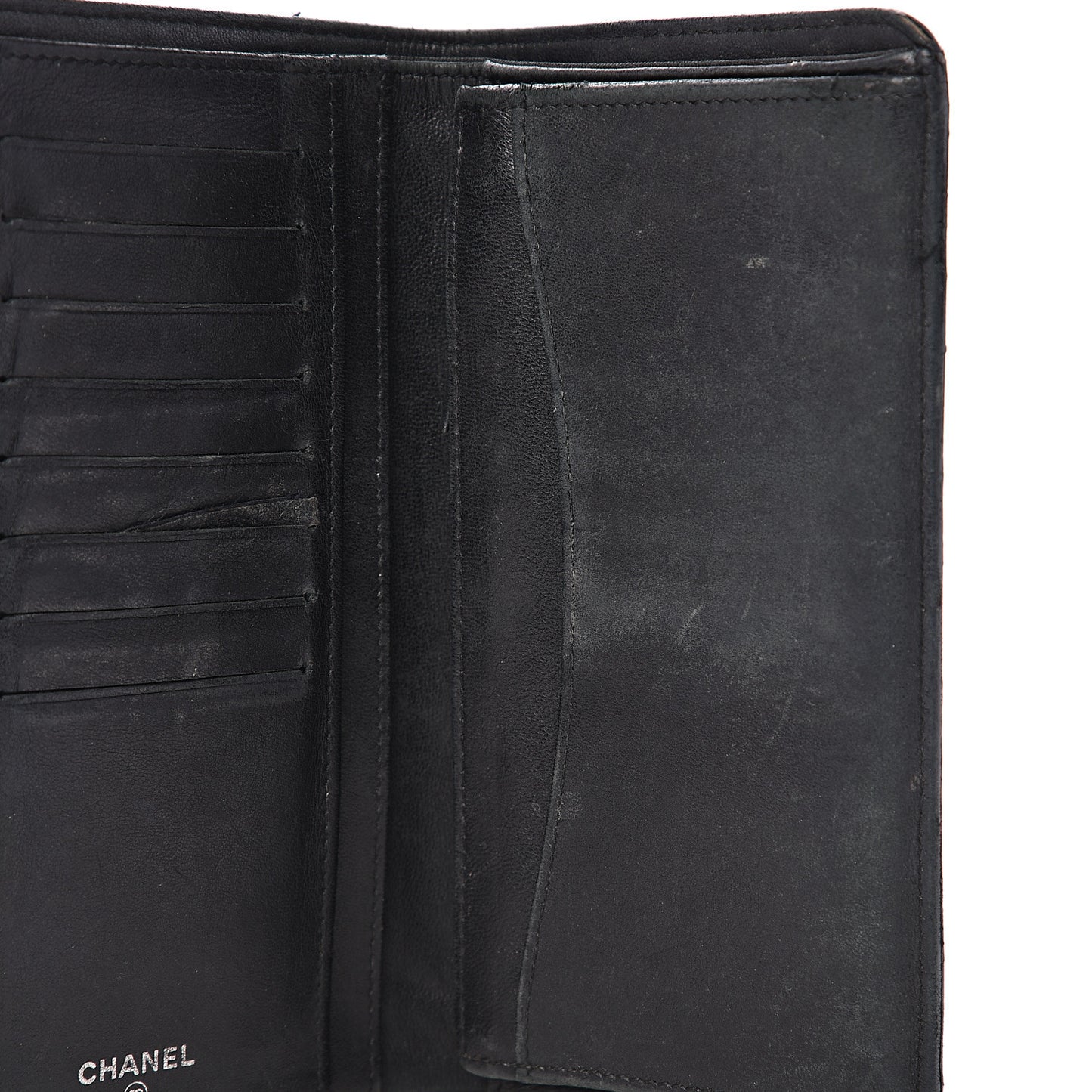 Lambskin Quilted Yen Wallet Black