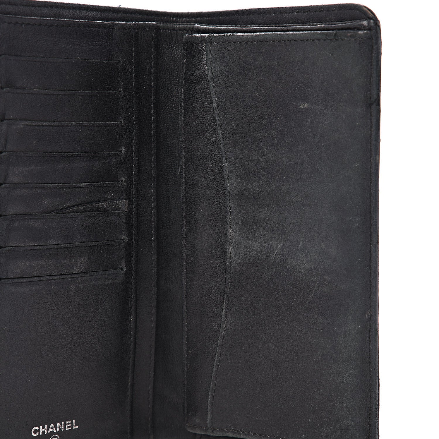 Chanel Lambskin Quilted Yen Wallet Black 14 of 16