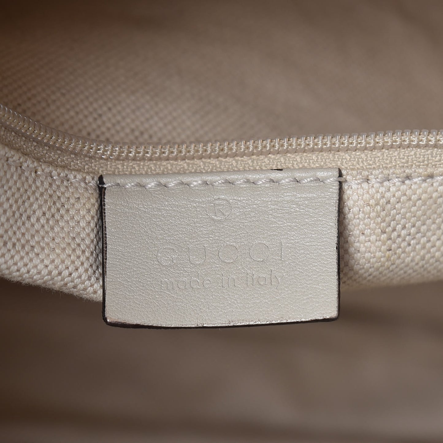Guccissima Medium Sukey Top Handle Bag White