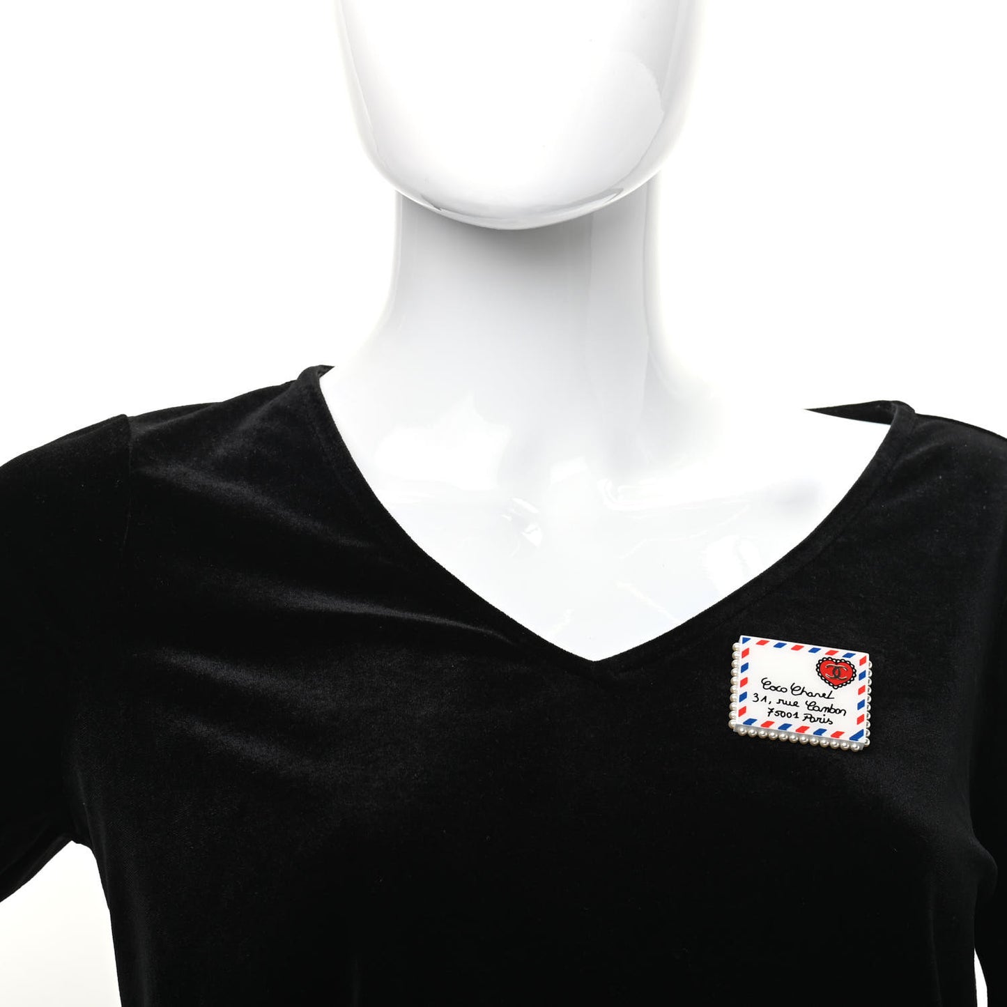 Resin Pearl Letter Brooch Black White Blue Red