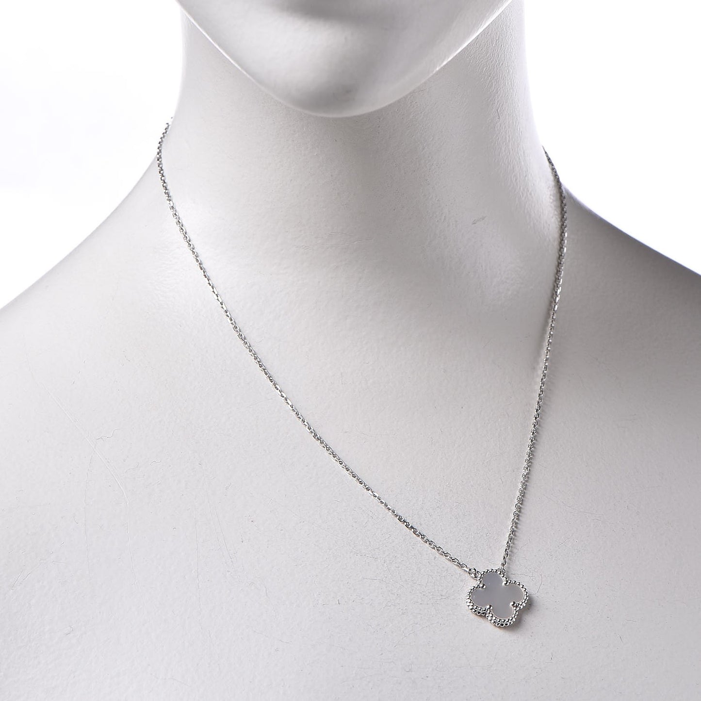 18K White Gold Mother of Pearl Vintage Alhambra Pendant Necklace