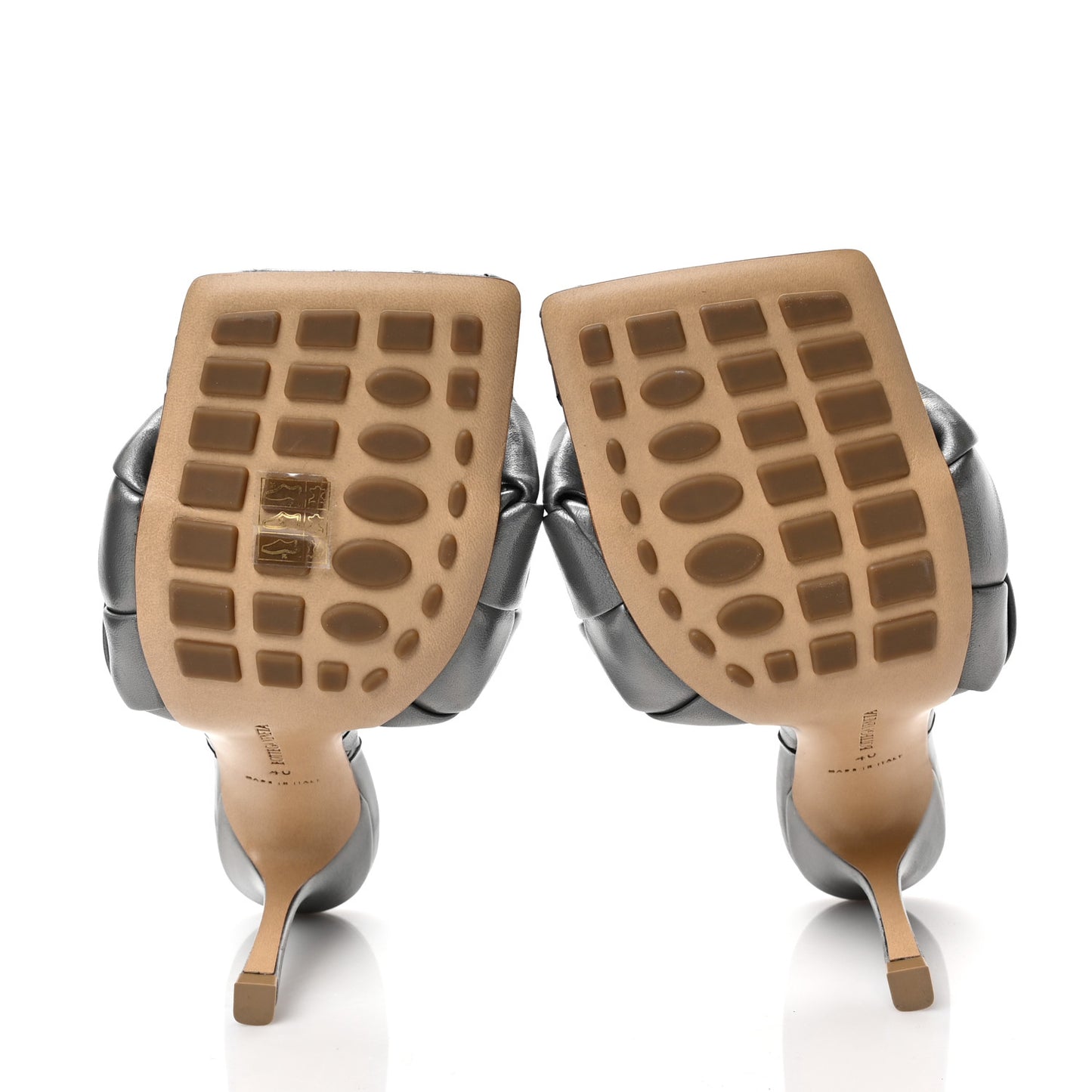 Laser Nappa Maxi Intrecciato Lido 90mm Mule Sandals 40 Oyster