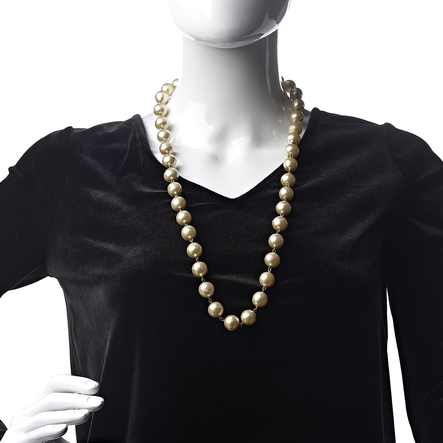 Pearl Short Necklace Gold