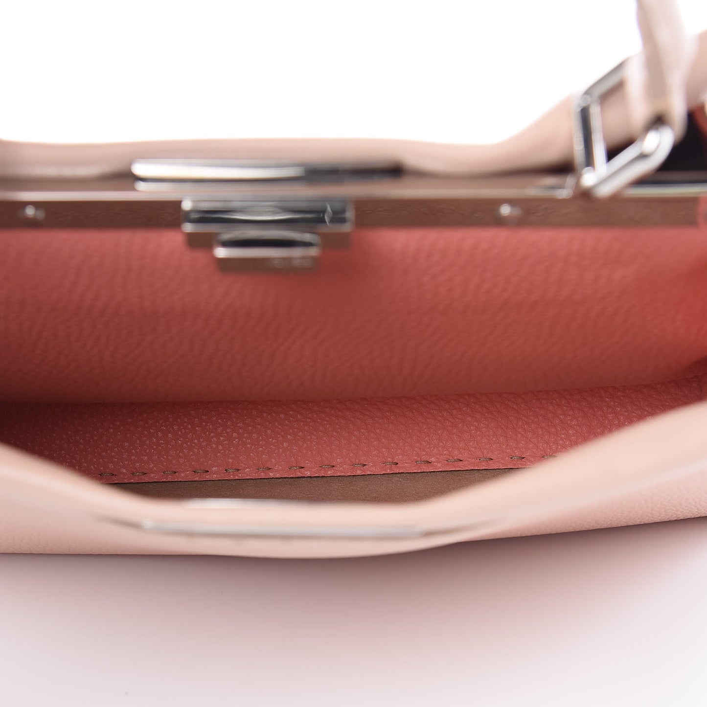 Cuoio Romano Selleria Bi-Color Medium Peekaboo Iconic Satchel Rosa Plaster Pesca