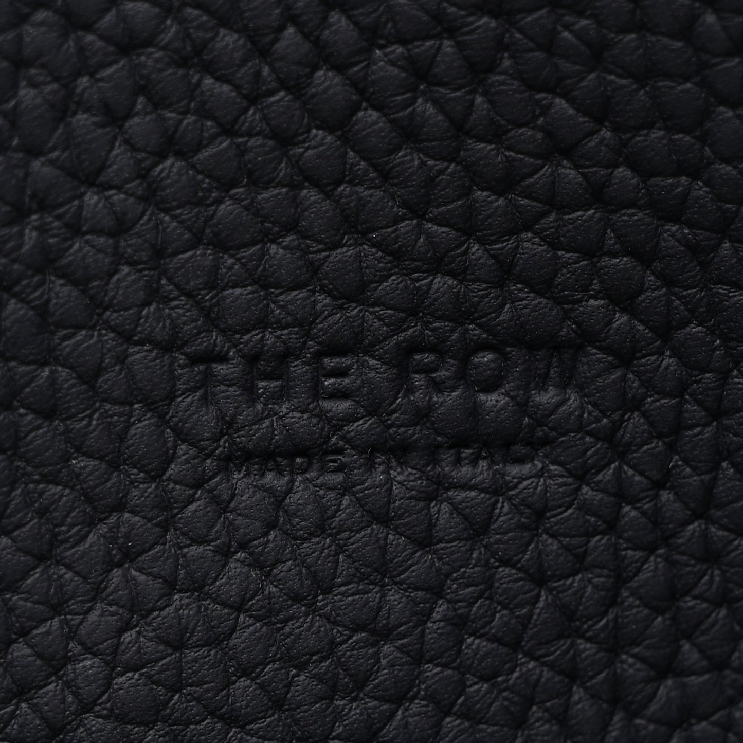 Matte Grained Calfskin Soft Margaux 15 Marine