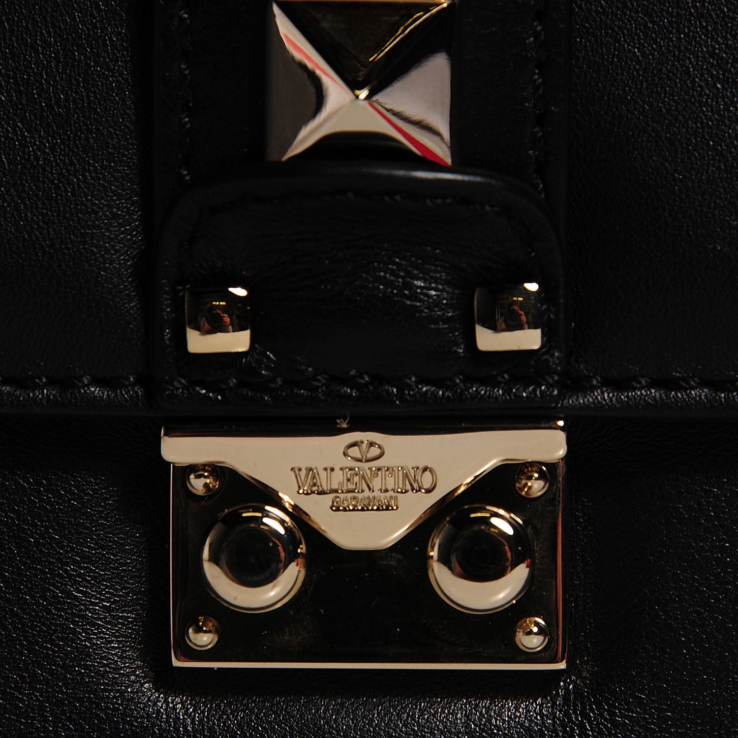 Valentino Garavani Vitello Medium Glam Lock Rockstud Flap Black 5 of 8