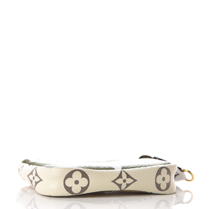 Louis Vuitton Monogram Giant Micro Pochette Accessories Kaki White 4 of 8