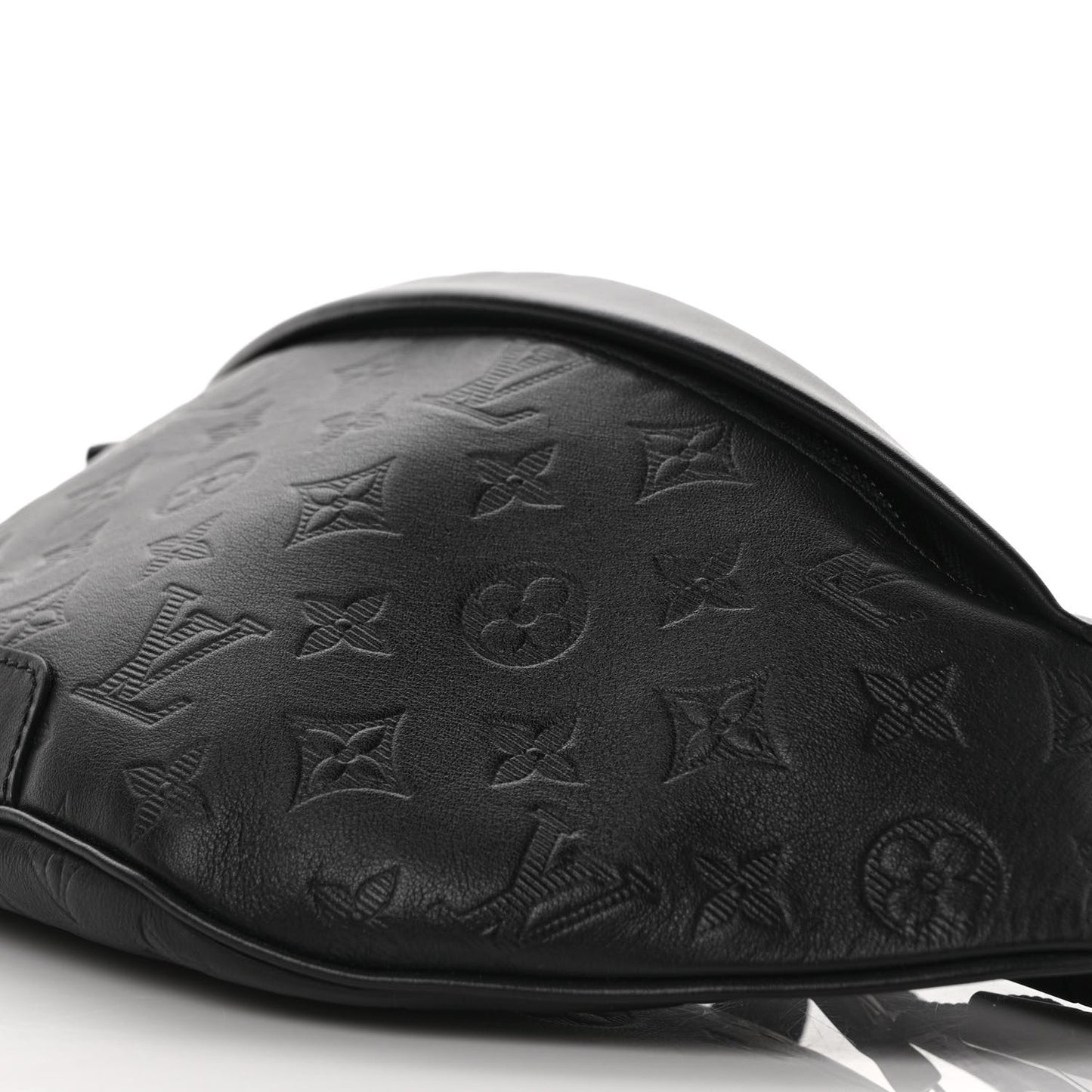 Calfskin Monogram Shadow Discovery Bumbag Black
