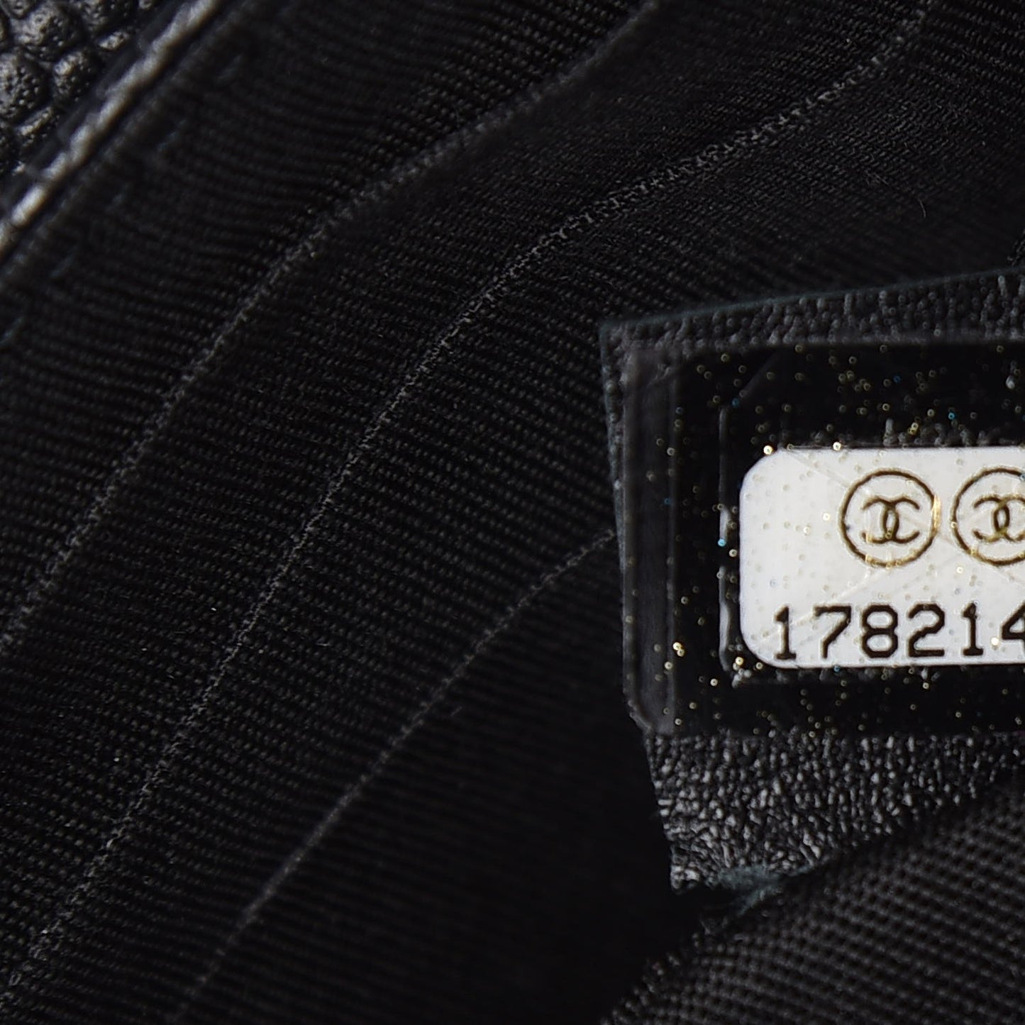 Caviar Half Moon Wallet On Chain WOC Black