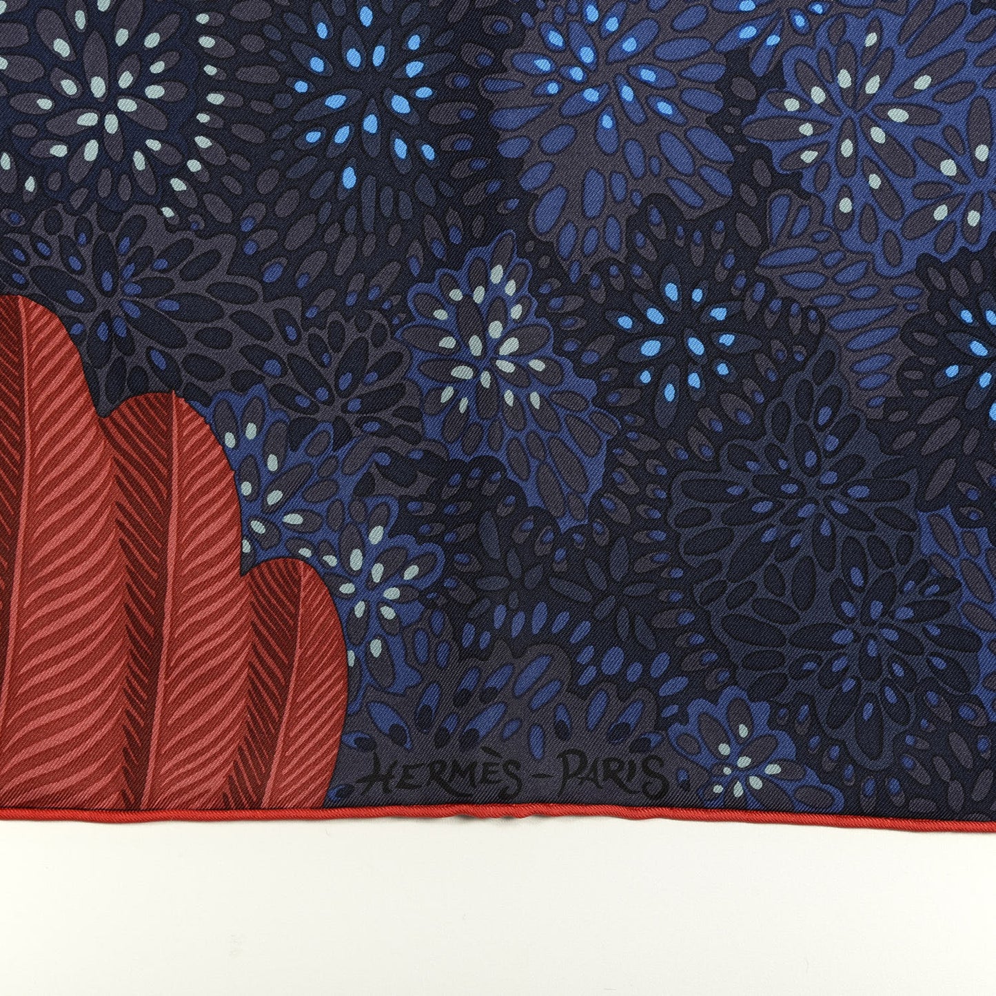 Silk L'Espirit de la Foret Scarf 90 Rouge Marine Rouge