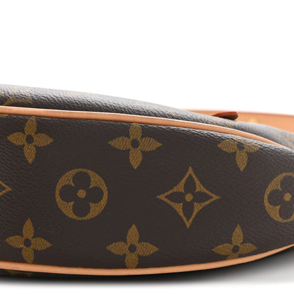 Louis Vuitton Monogram Loop 9 of 12