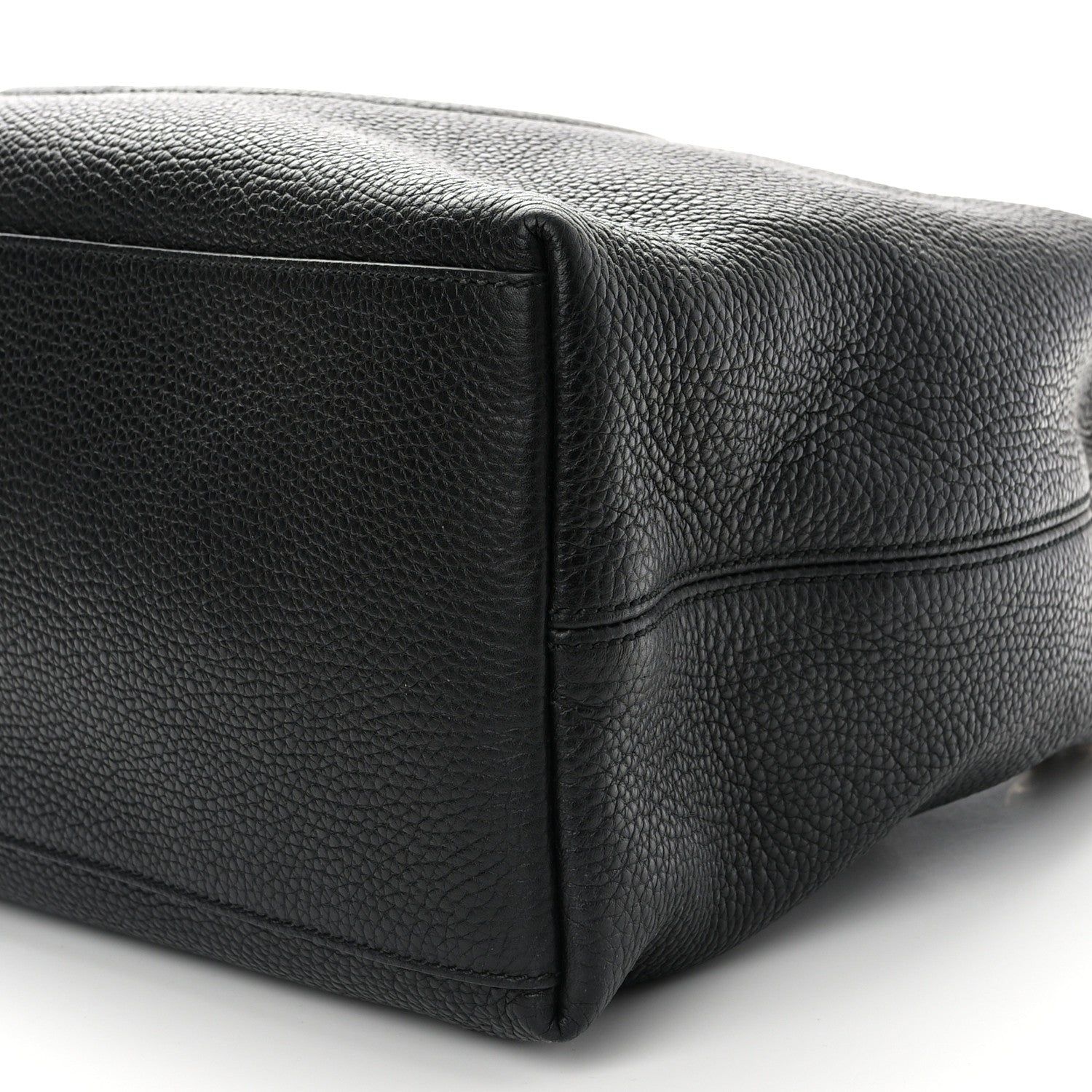 Gucci Pebbled Calfskin Medium Soho Chain Shoulder Bag Black 10 of 12