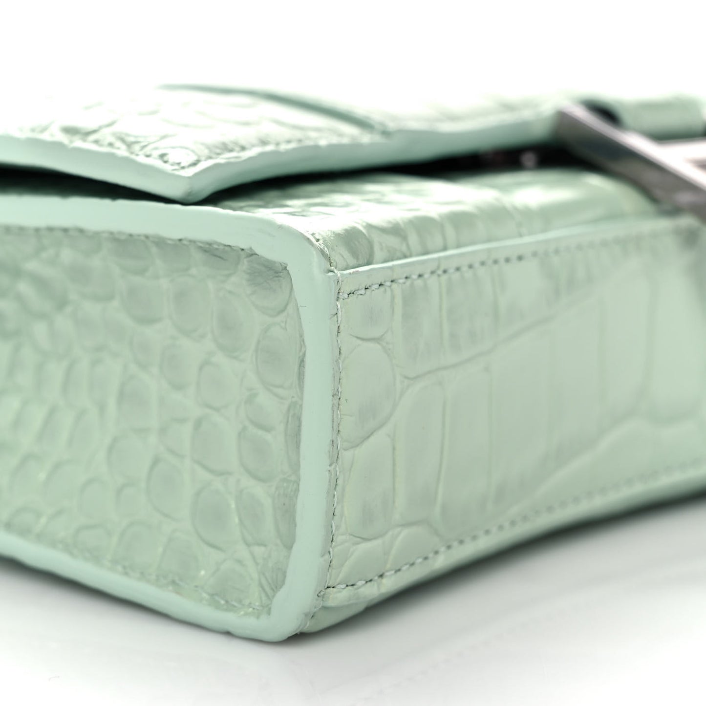 Shiny Calfskin Crocodile Embossed Hourglass Chain Bag Light Green