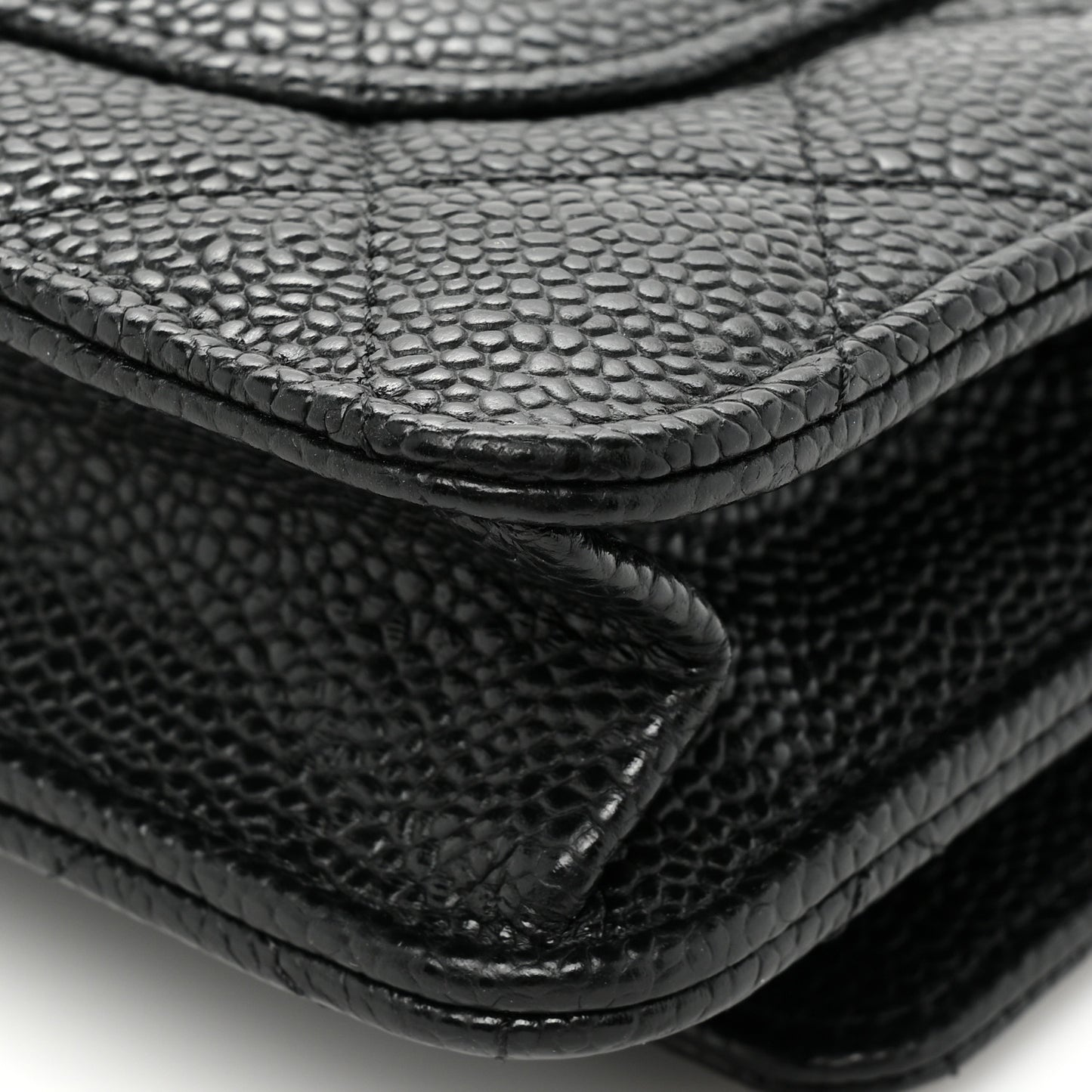 Caviar Quilted Wallet on Chain WOC Black
