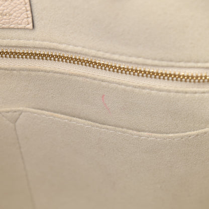 Louis Vuitton Empreinte Monogram Giant By The Pool Onthego MM Cream Saffron 18 of 18