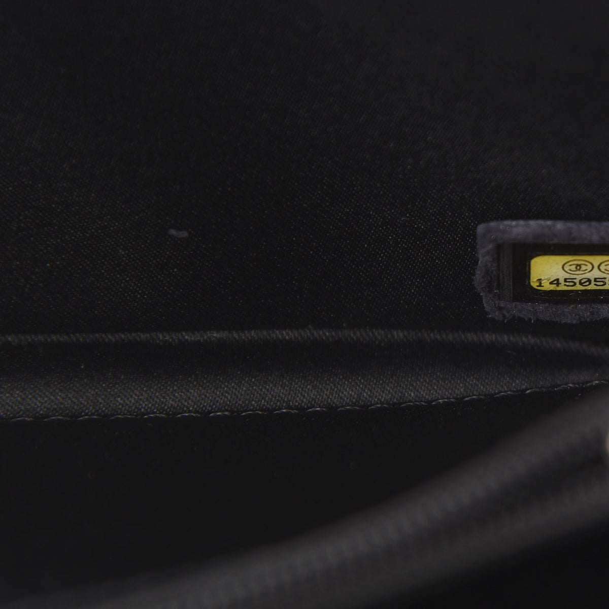 Lambskin Ultimate Stitch Clutch Flap Black