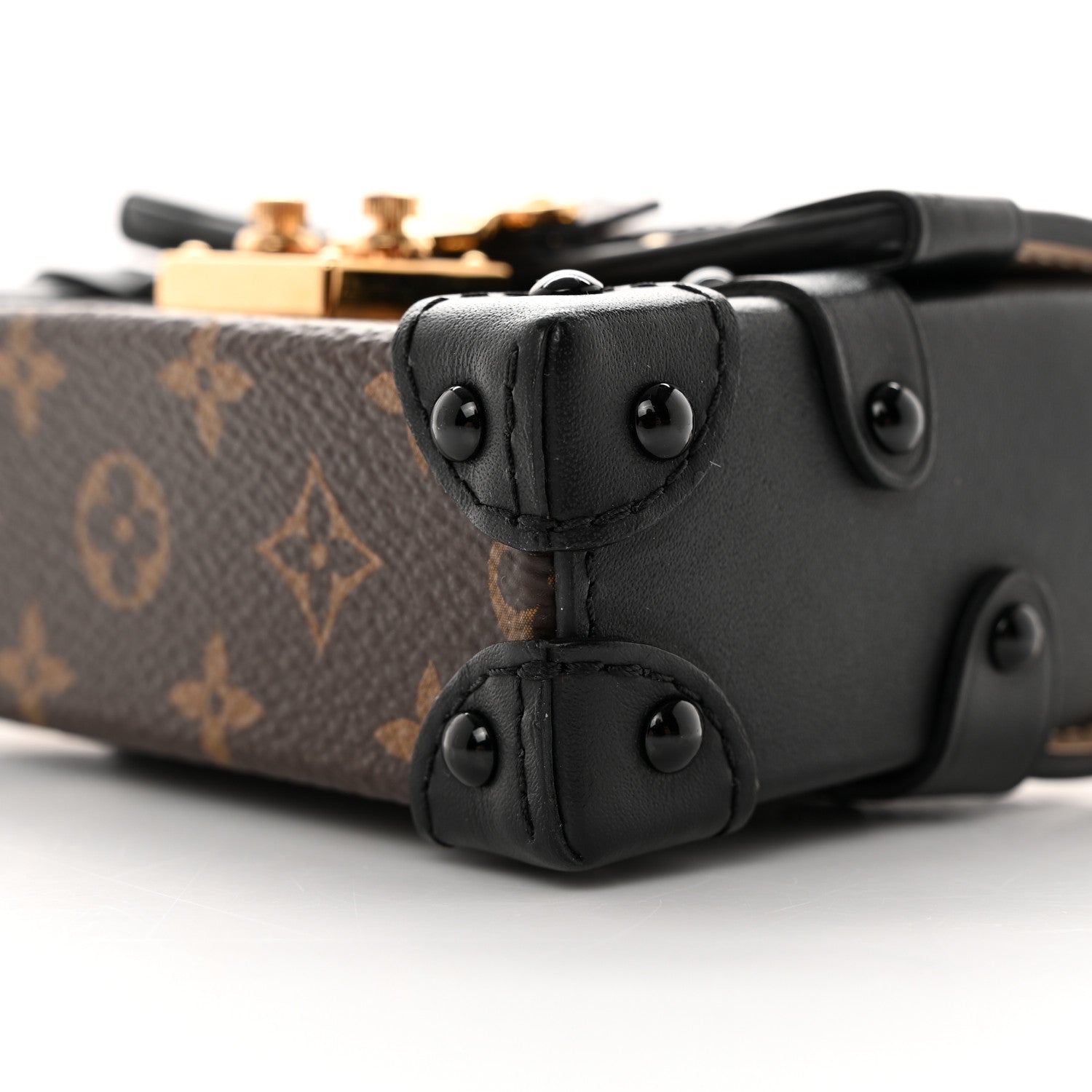 Louis Vuitton Monogram Essential Trunk NM Black 9 of 10