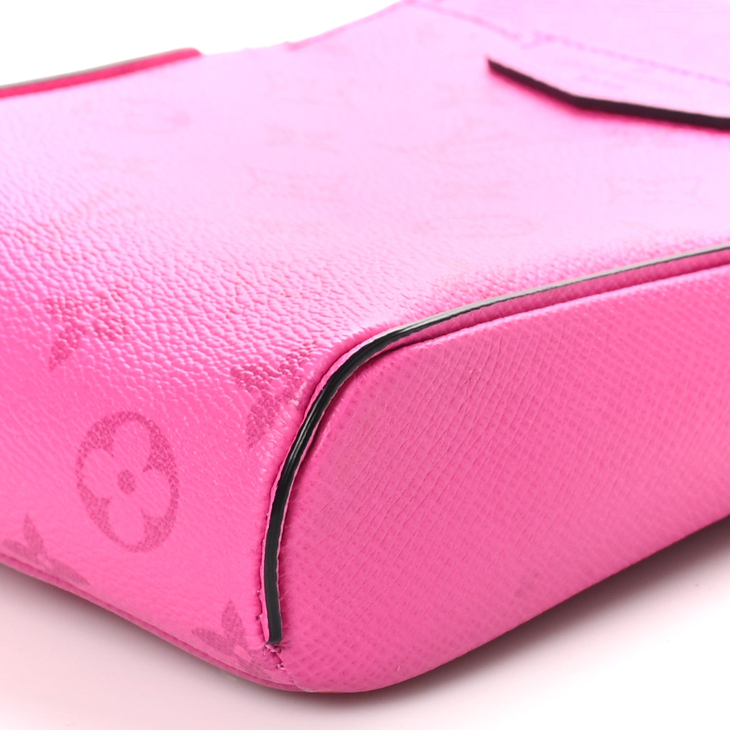 Louis Vuitton Taigarama Outdoor Slingbag Fuchsia 9 of 9
