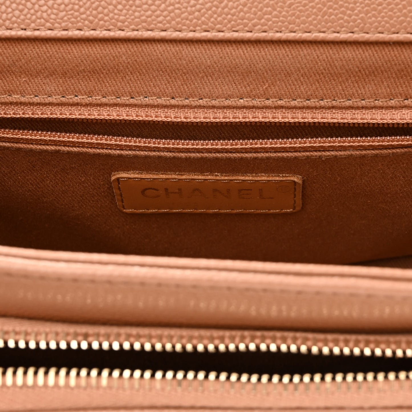 Caviar Quilted Medium Business Affinity Flap Brown