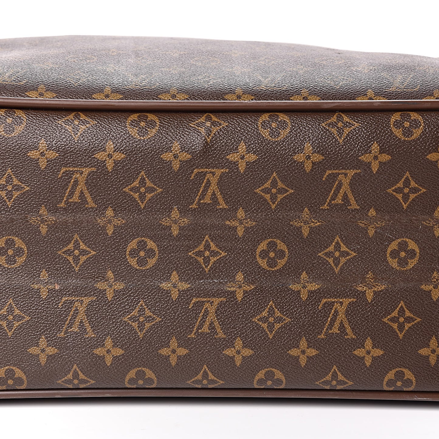 Monogram Satellite 65