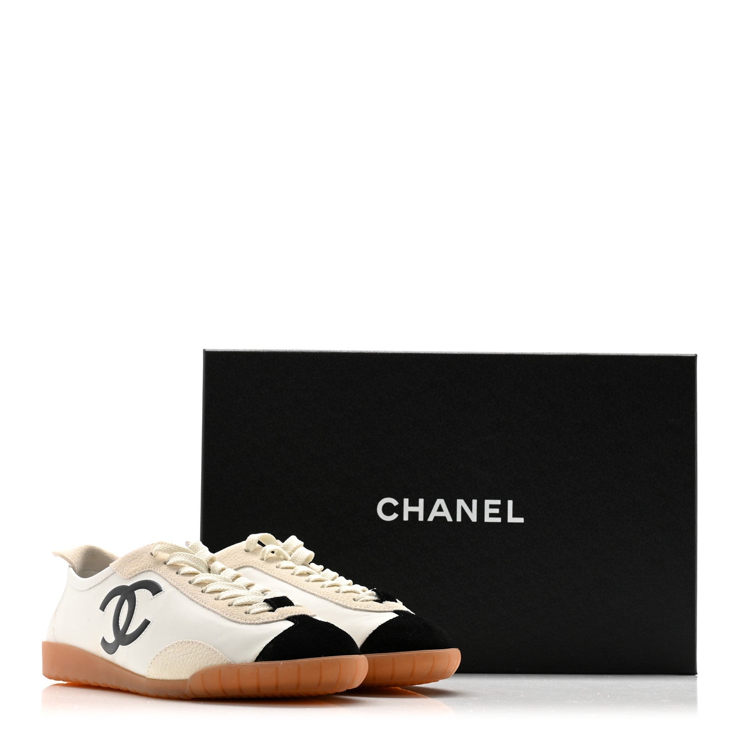 Chanel Calfskin Embossed Suede Womens CC Sneakers 38 Black White