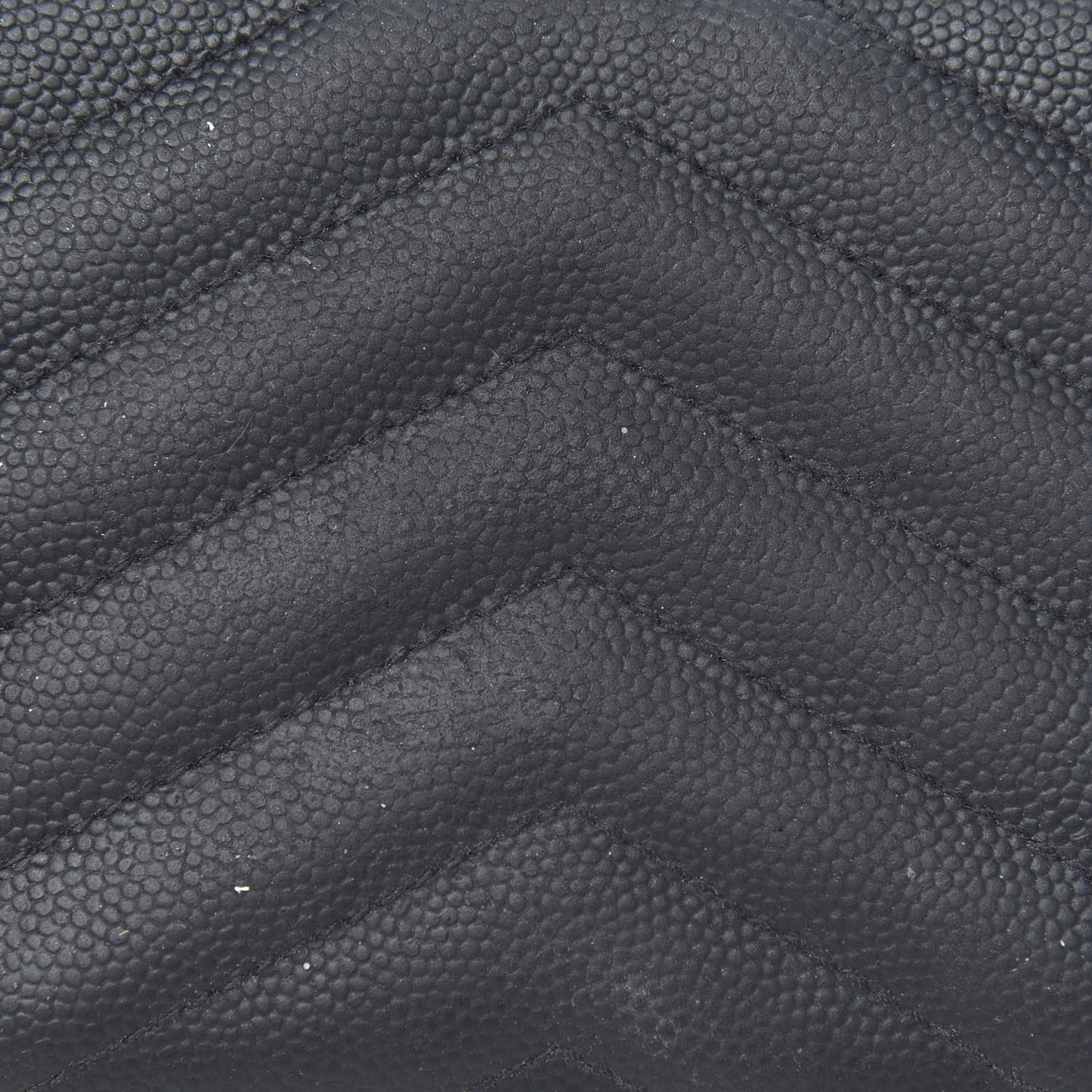 Grain De Poudre Matelasse Chevron Monogram Compact Zip Around Wallet Black