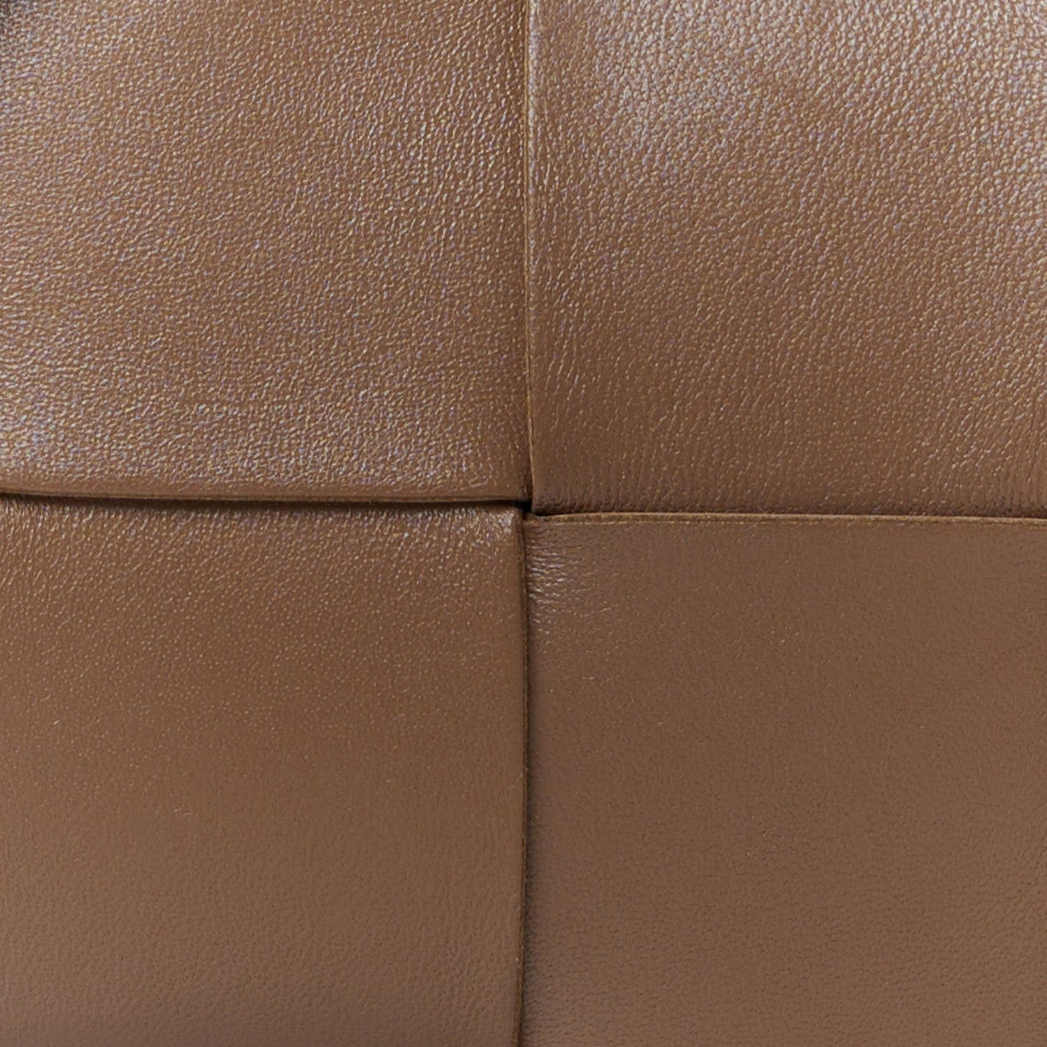 Bottega Veneta Lambskin Maxi Intreccio Cassette Phone Pouch Crossbody Bag Marrone 7 of 9