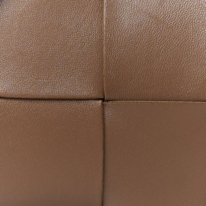 Bottega Veneta Lambskin Maxi Intreccio Cassette Phone Pouch Crossbody Bag Marrone 7 of 9