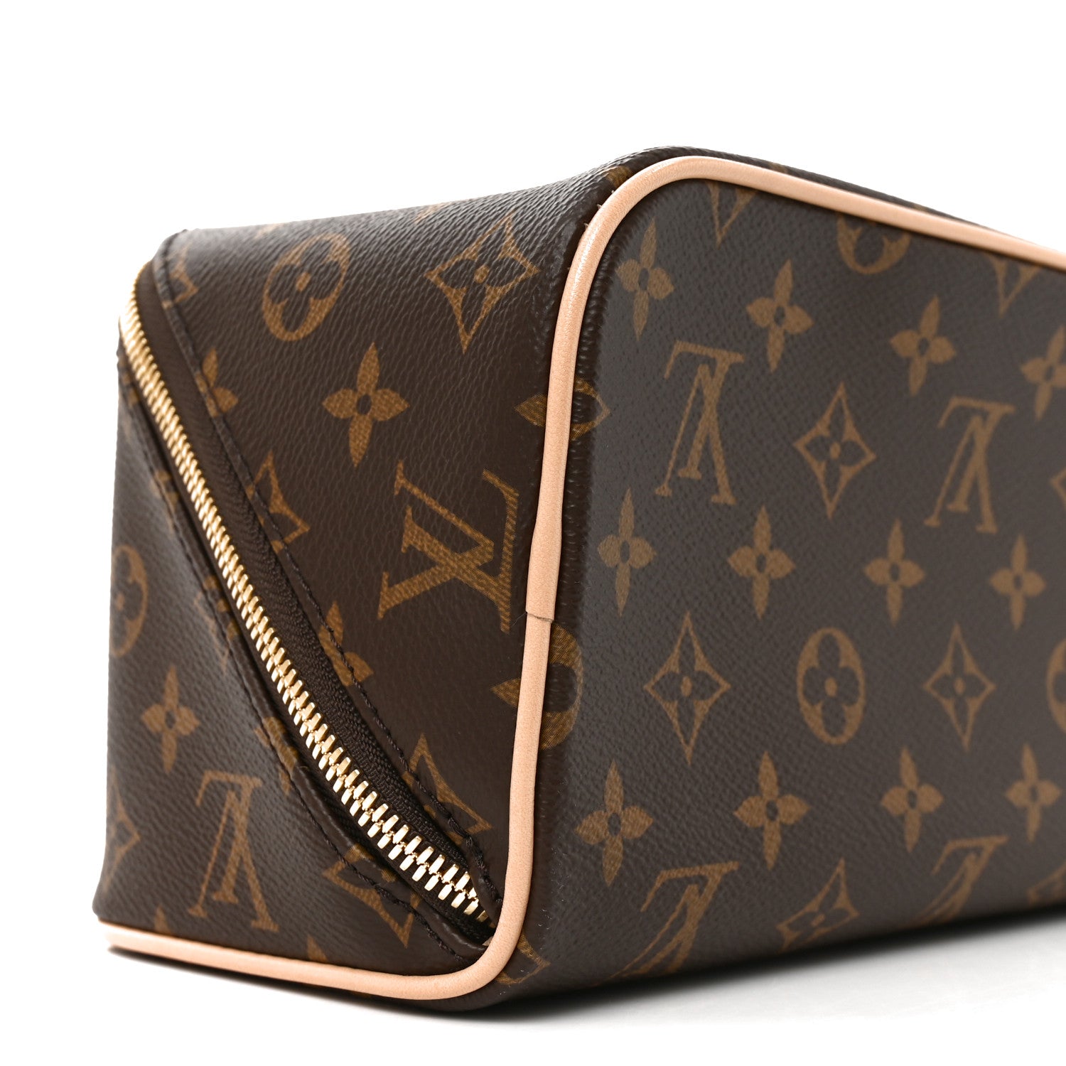 Louis Vuitton Monogram Toiletry Bag 7 of 8