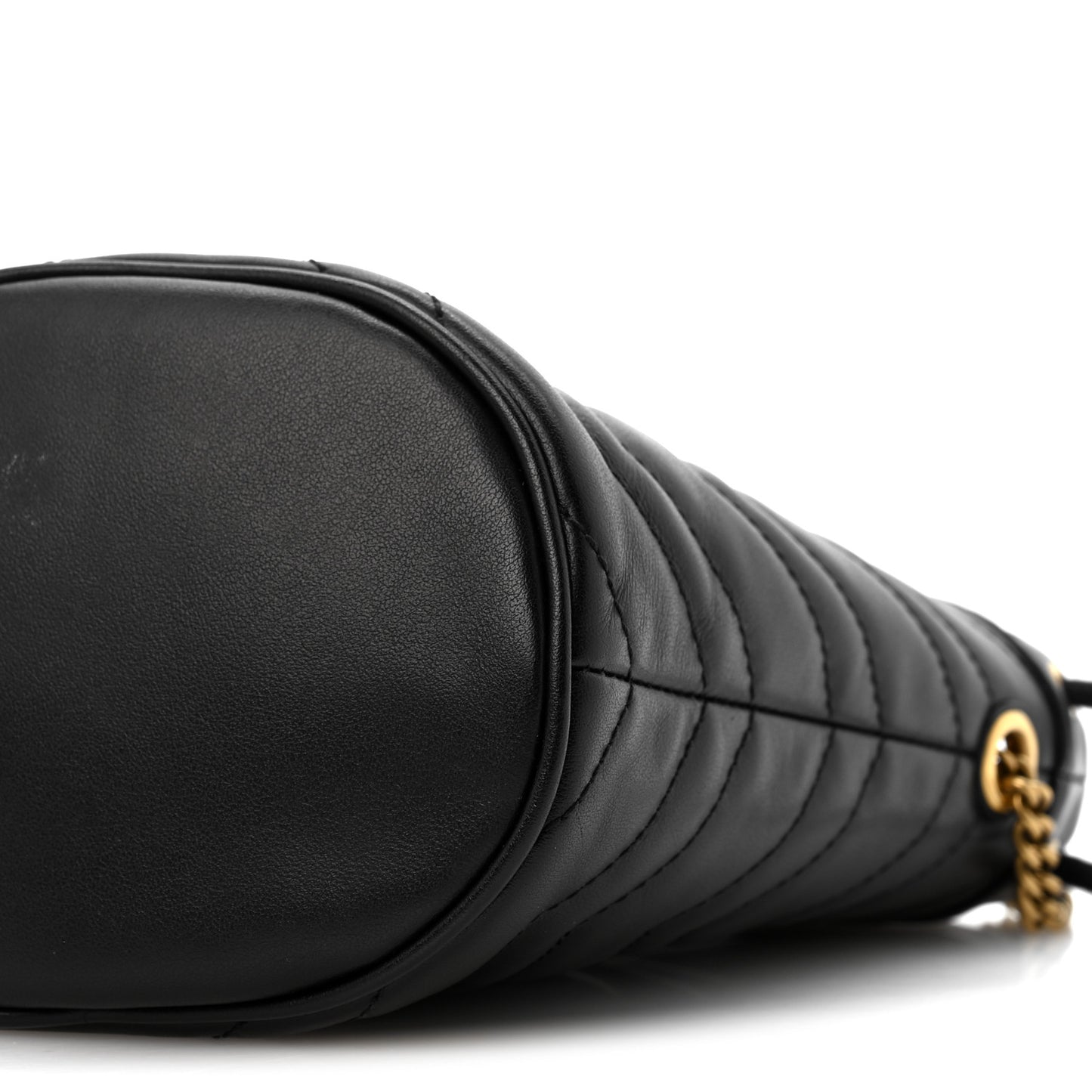 Calfskin Matelasse Mini GG Marmont 2.0 Bucket Bag Black