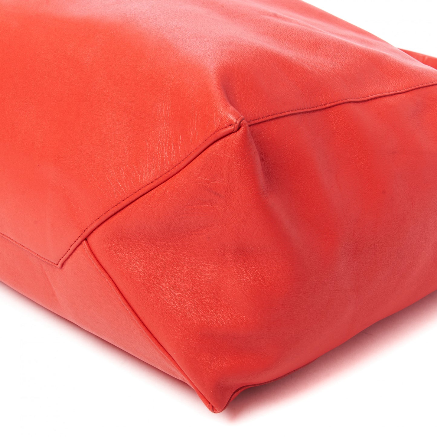 Lambskin Horizontal Cabas Magenta