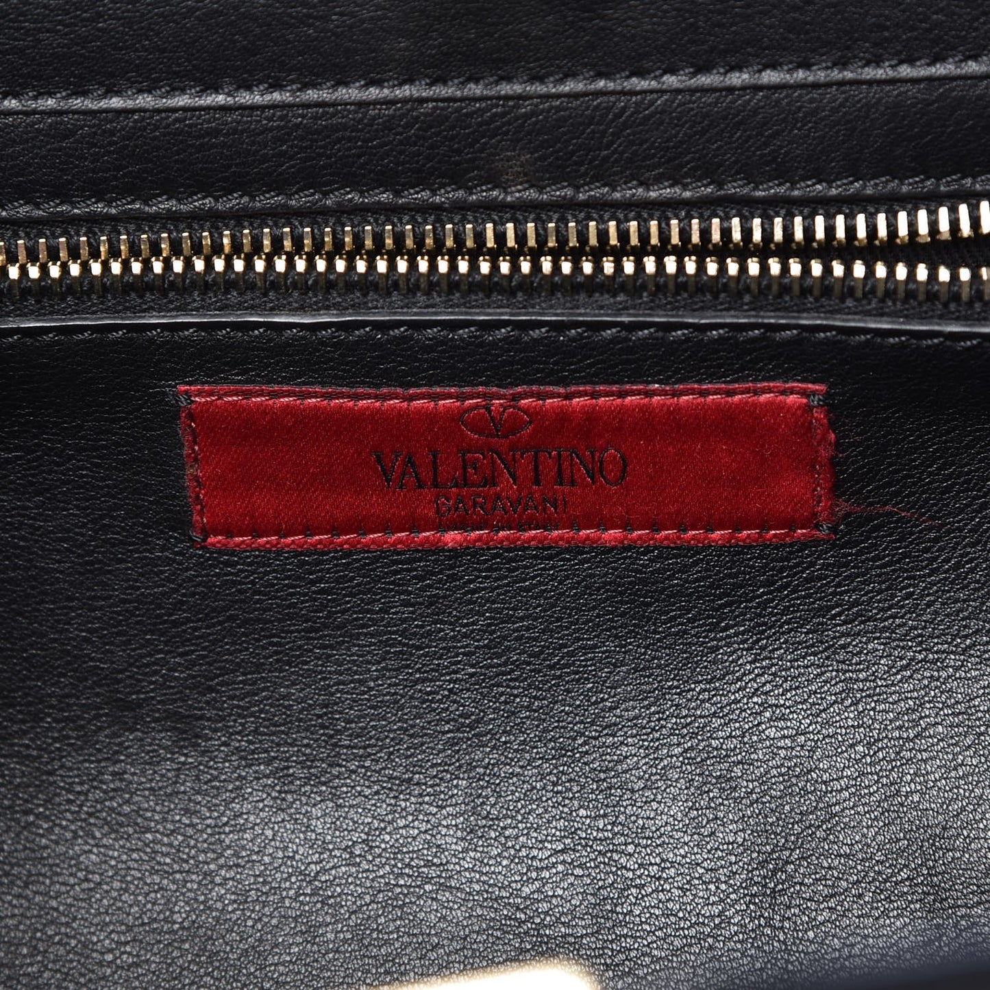 Vitello Small Rockstud Tote Black