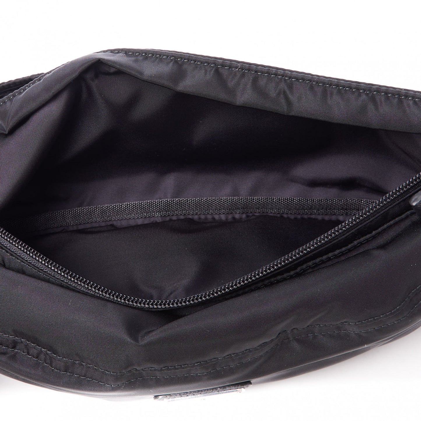 Tessuto Nylon Montagna Belt Bag Black