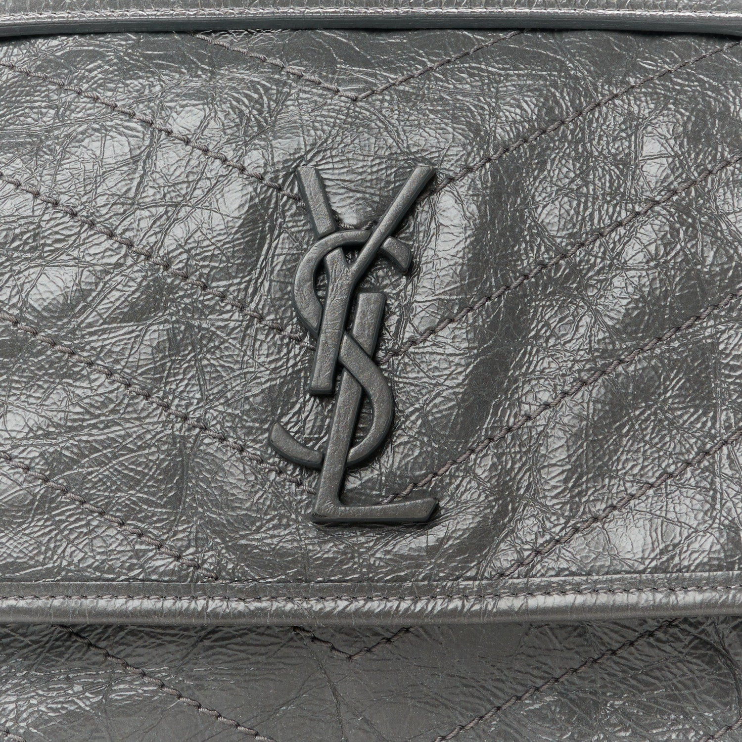 Saint Laurent Crinkled Calfskin Matelasse Monogram Medium Niki Chain Satchel Storm 9 of 12