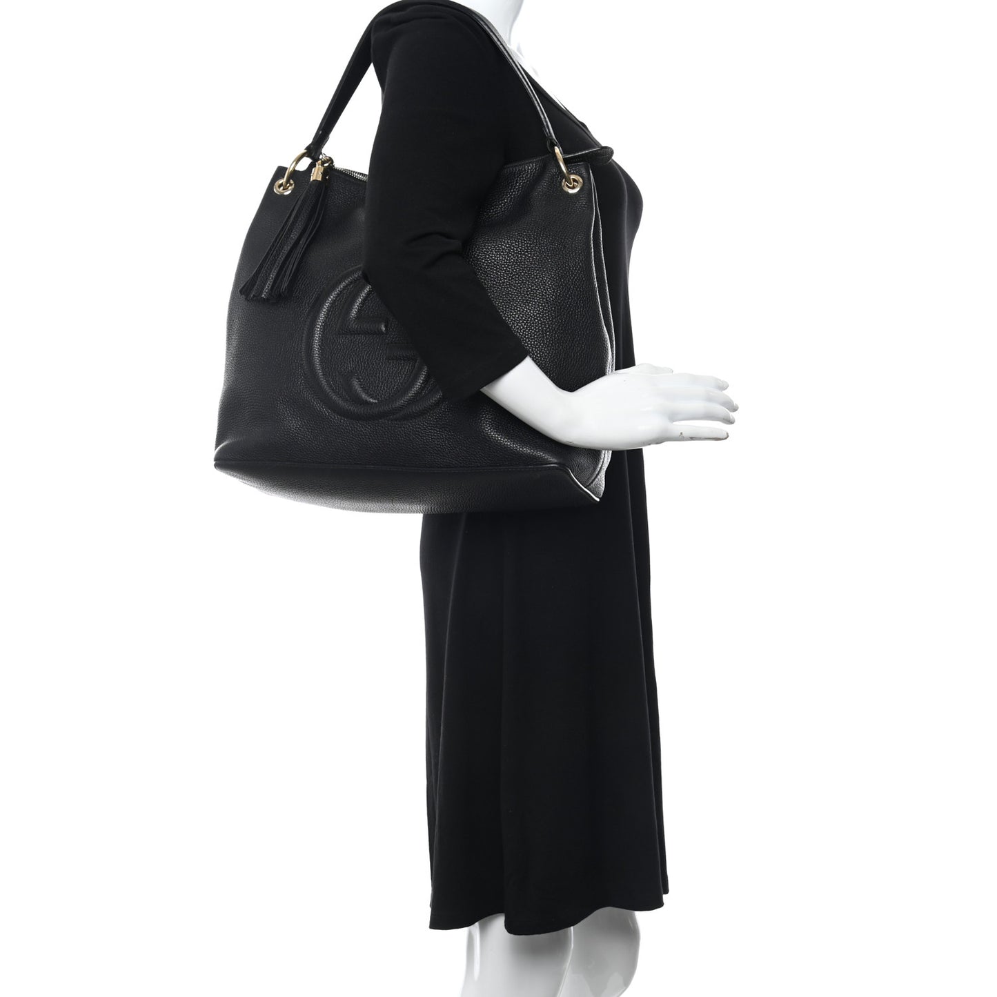 Pebbled Calfskin Large Soho Hobo Black
