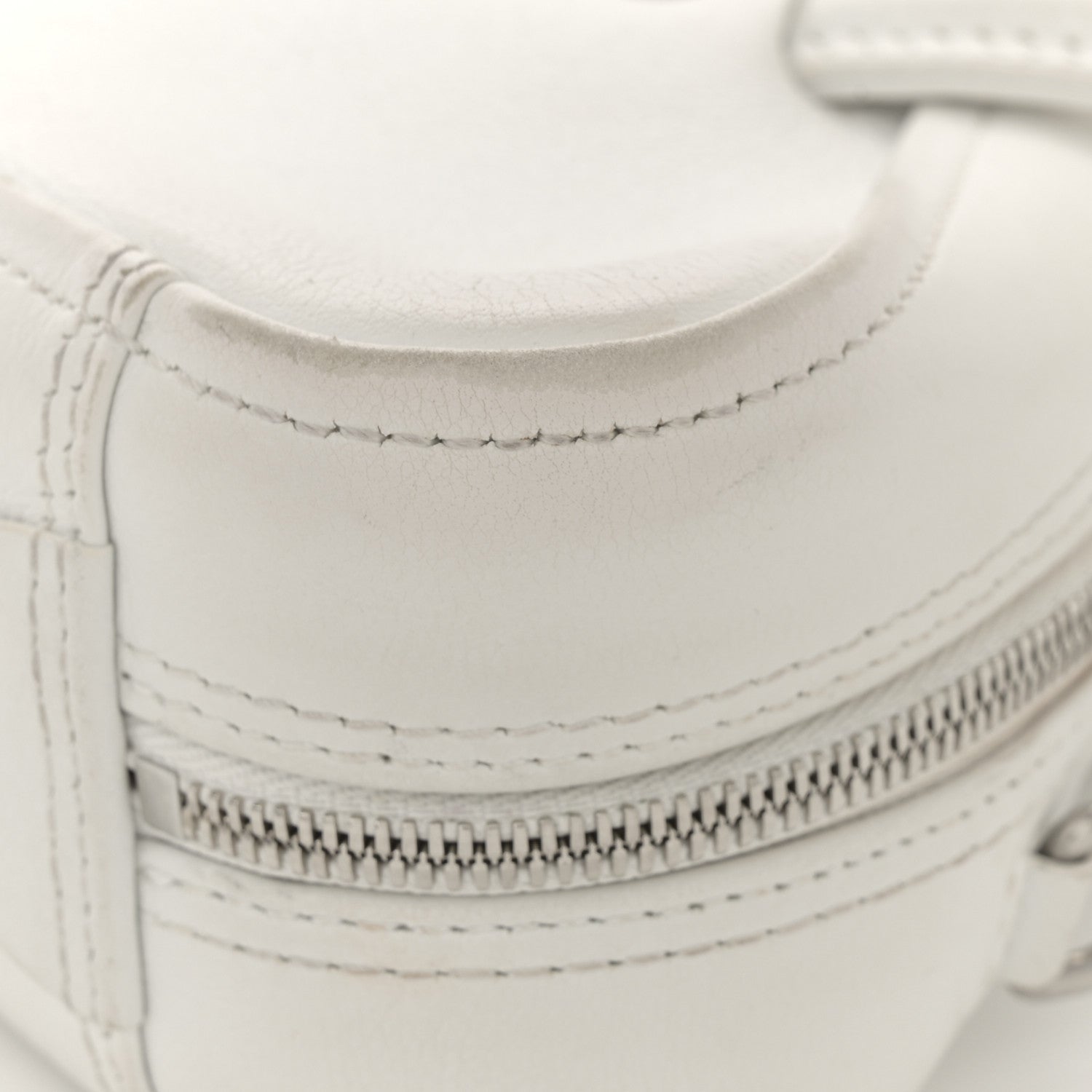 Balenciaga Calfskin XS Triangle Chain Duffle White 12 of 13