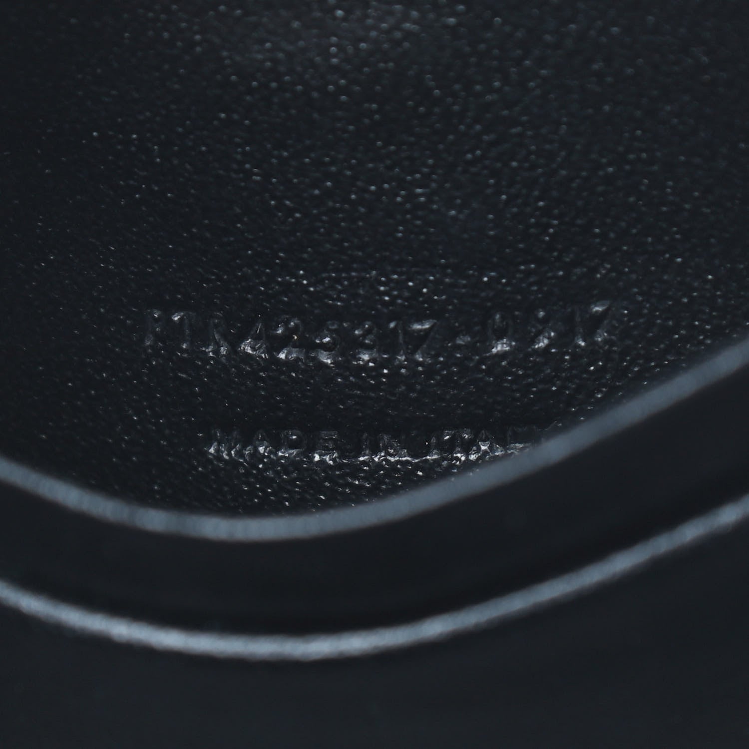 Saint Laurent Nappa Monogram Blogger Bag Black 7 of 11