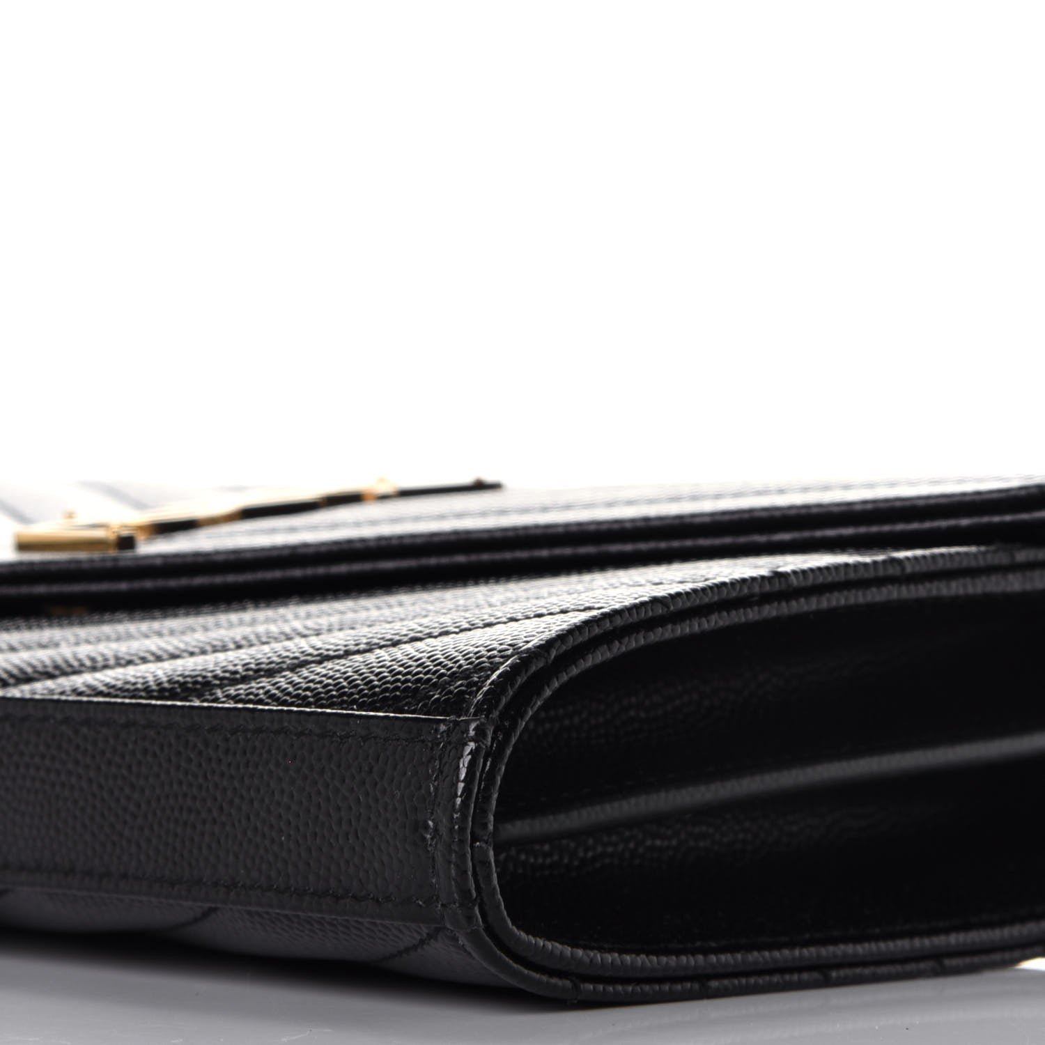 Saint Laurent Grain De Poudre Matelasse Chevron Medium Monogram Chain Wallet Black 8 of 9