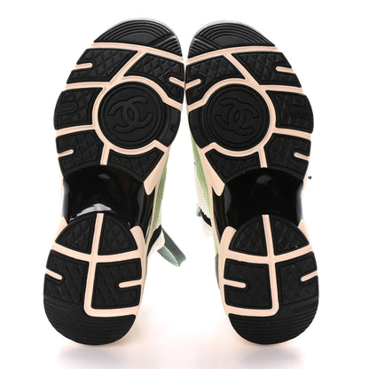 Chanel Knit Suede Fabric Womens CC Sneakers 40 Green Dark Green White Black 6 of 8
