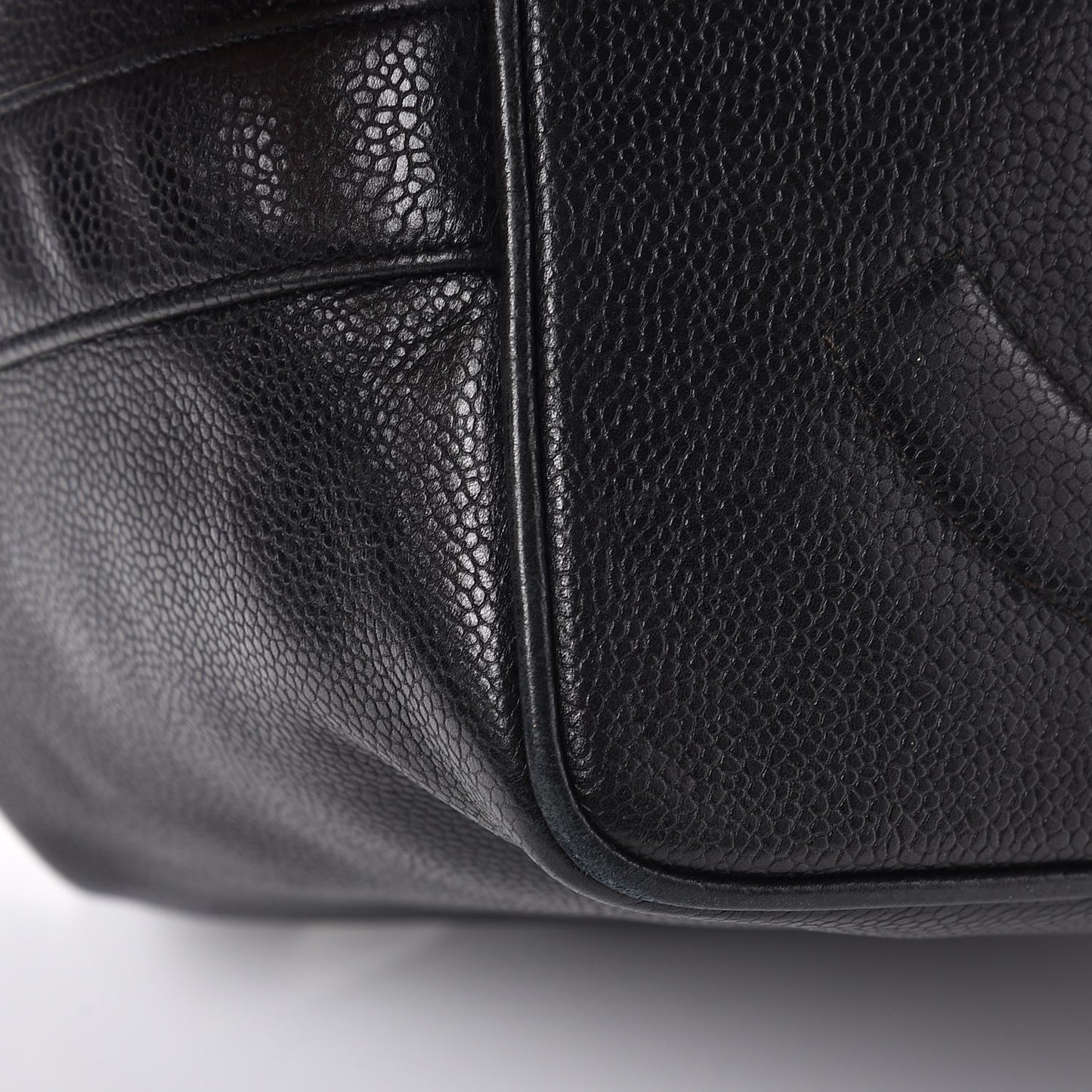 Caviar CC Drawstring Shoulder Bag Black