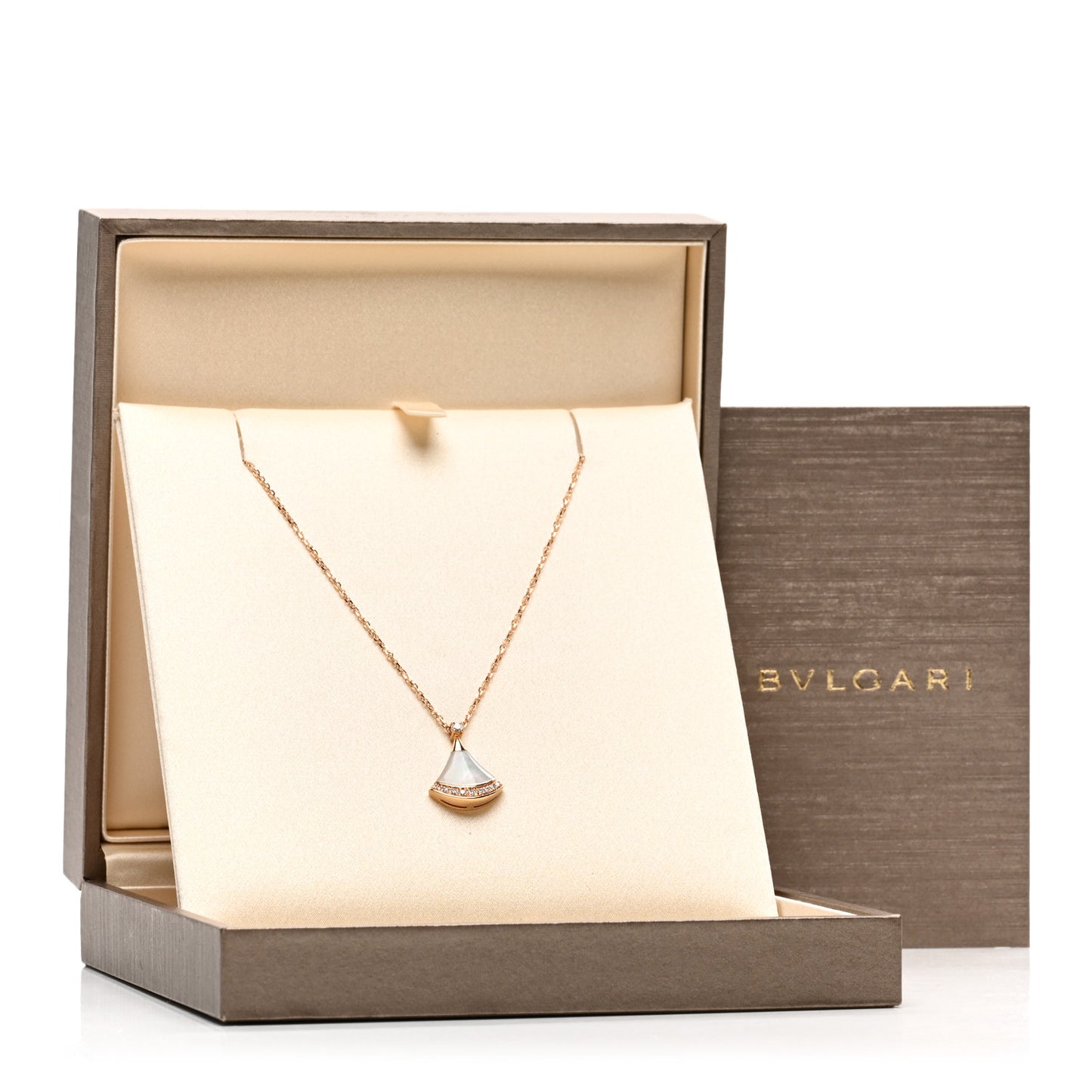 18K Rose Gold Diamond Mother of Pearl Divas' Dream Pave Pendant Necklace