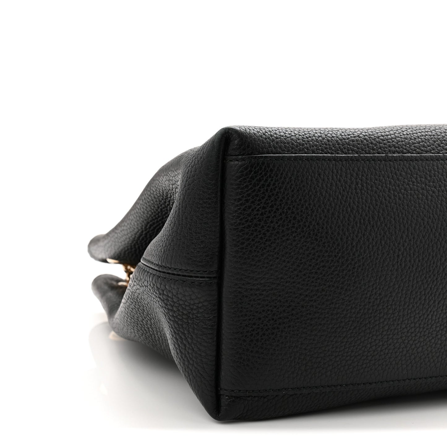 Pebbled Calfskin Medium Soho Chain Shoulder Bag Black