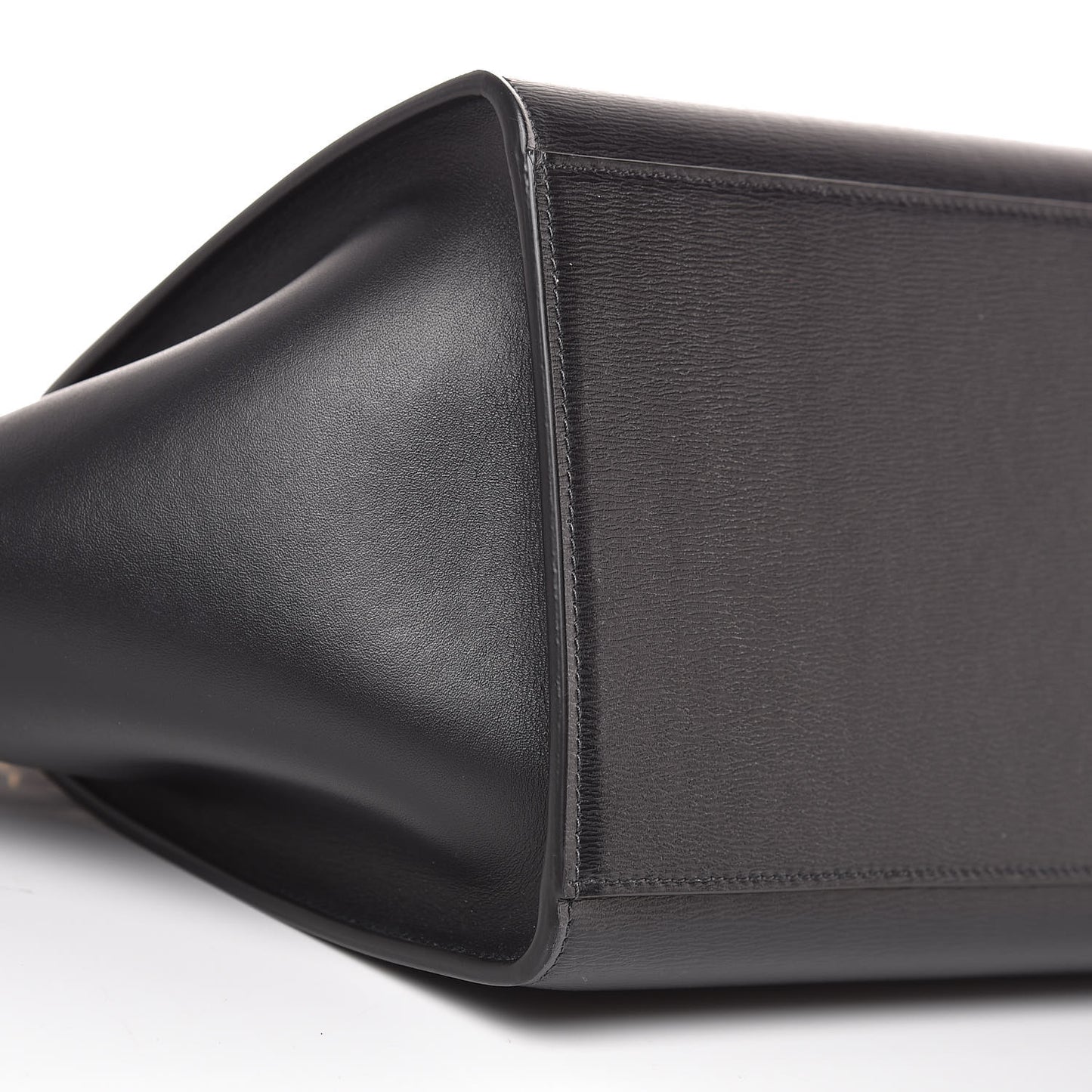 Liege Calfskin Small Trapeze Black