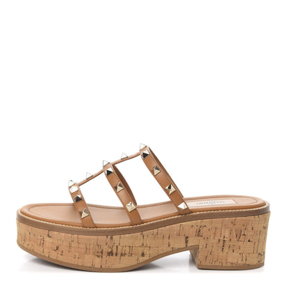 Valentino Garavani Calfskin Cork Rockstud Caged 30/50mm Platform Sandals 38 Tan 1 of 9