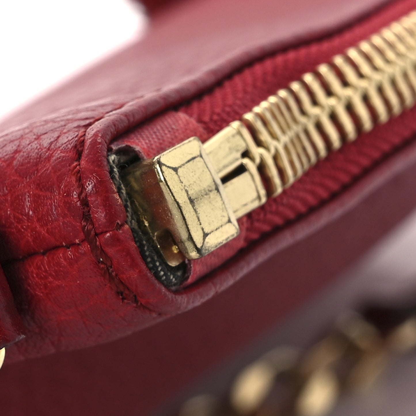 Signature Grain Calfskin Tassel Peyton Crossbody Clutch Bag Red